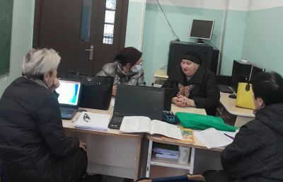 Informing and supporting women
