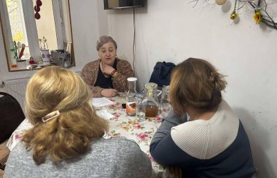 მზრუნველ ადამიანებთან ერთად