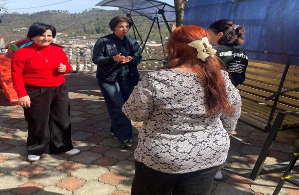 Spring in the Women's Mood